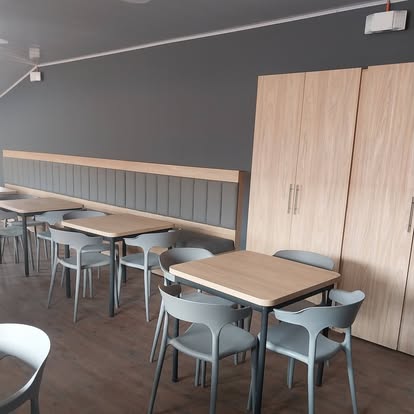 Zona de espera y atención instalada por BEH